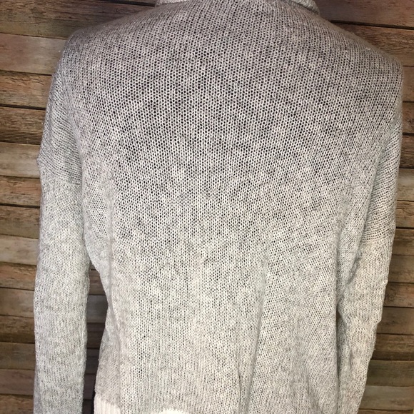 Sweater - Picture 2 of 4